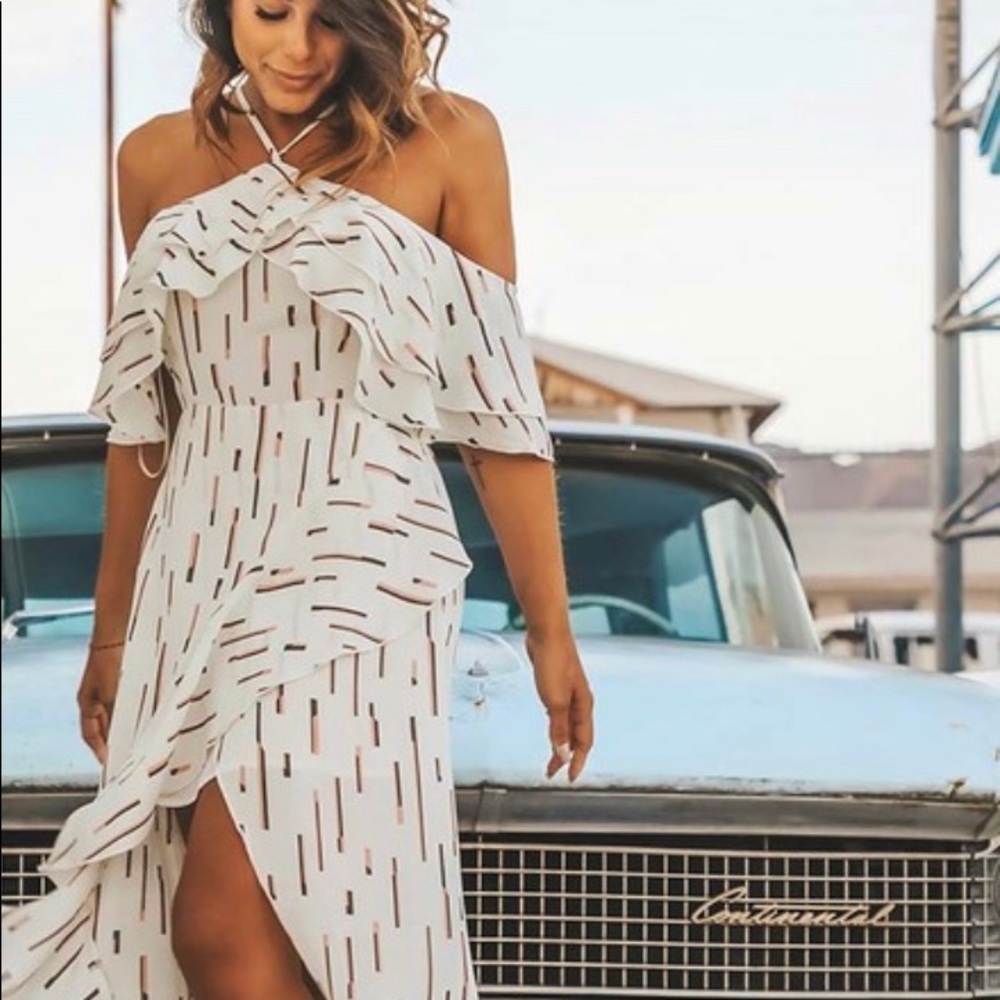Cold shoulder ruffle high-low dress